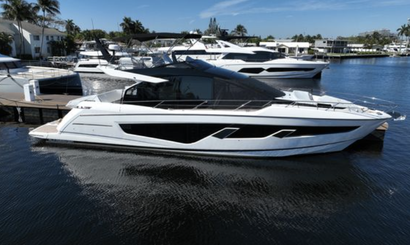 Luxury Sport Yacht